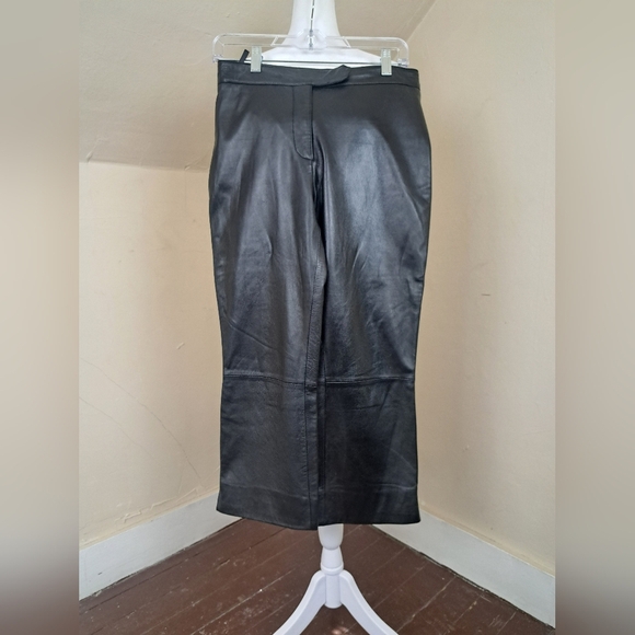 Leather Limited Black Cropped 100% Leather Soft Womens Pants Size 6 - Picture 1 of 15